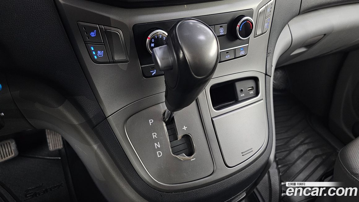 Hyundai Starex 2019
