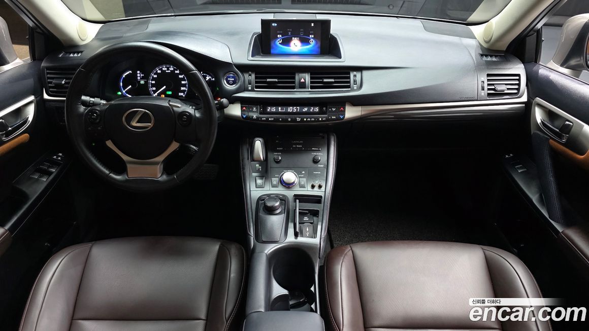 Lexus CT200h 2018