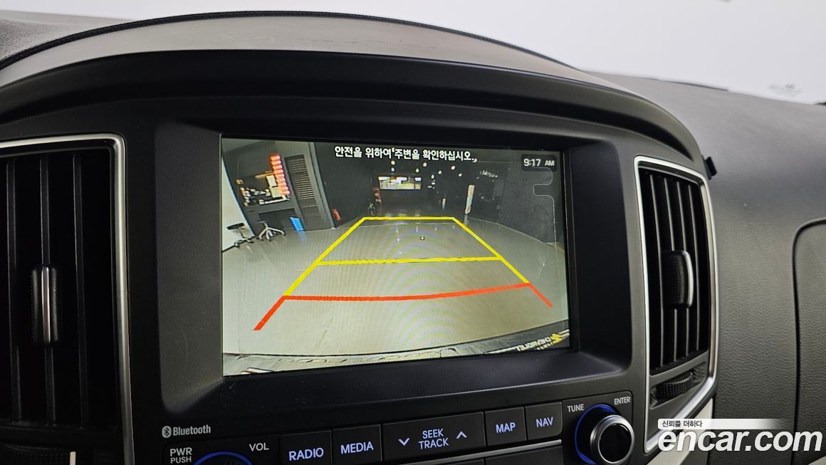 Hyundai Starex 2019