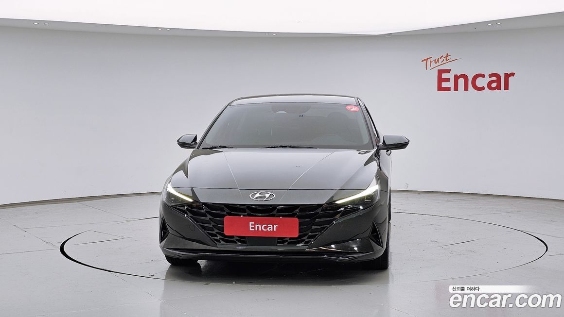 Hyundai AVANTE 2021