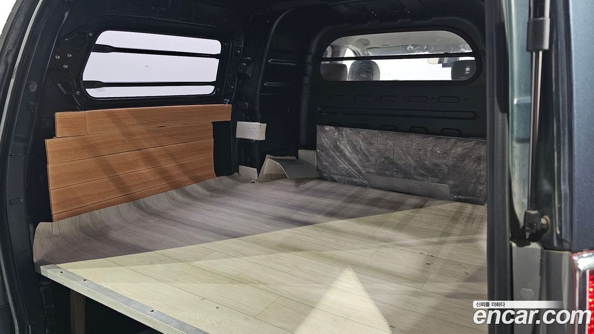 Hyundai Starex 2019