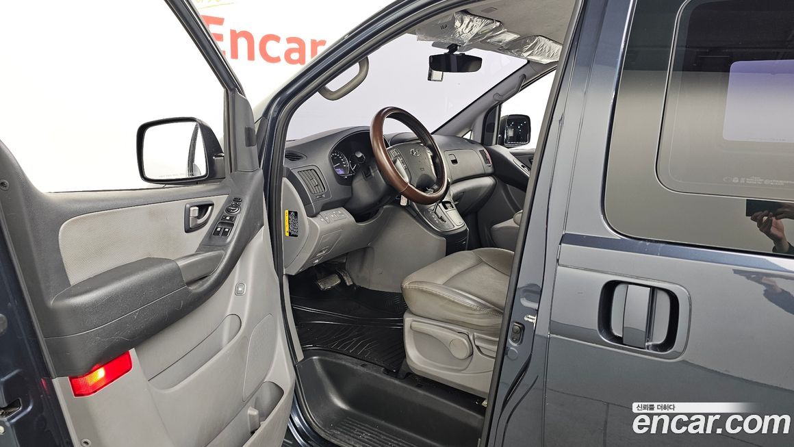 Hyundai Starex 2019