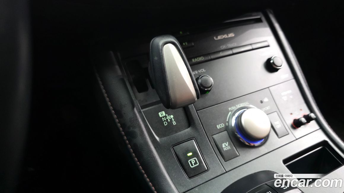 Lexus CT200h 2018