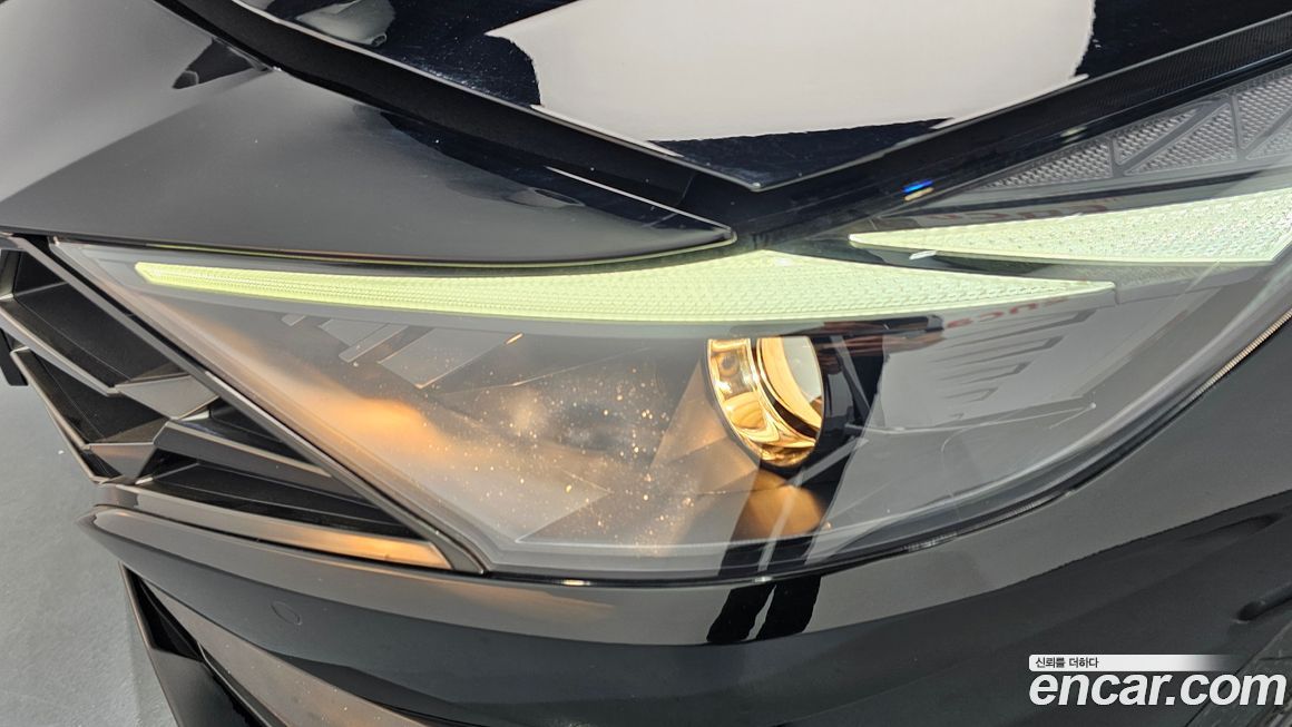 Hyundai AVANTE 2021