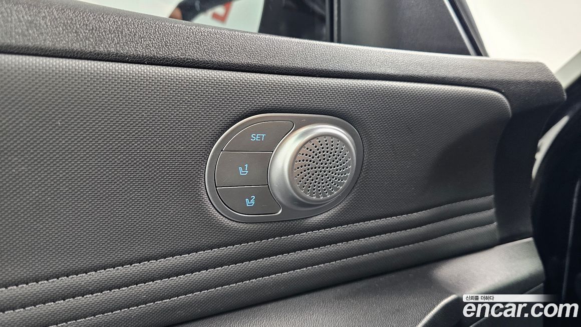 Hyundai AVANTE 2021