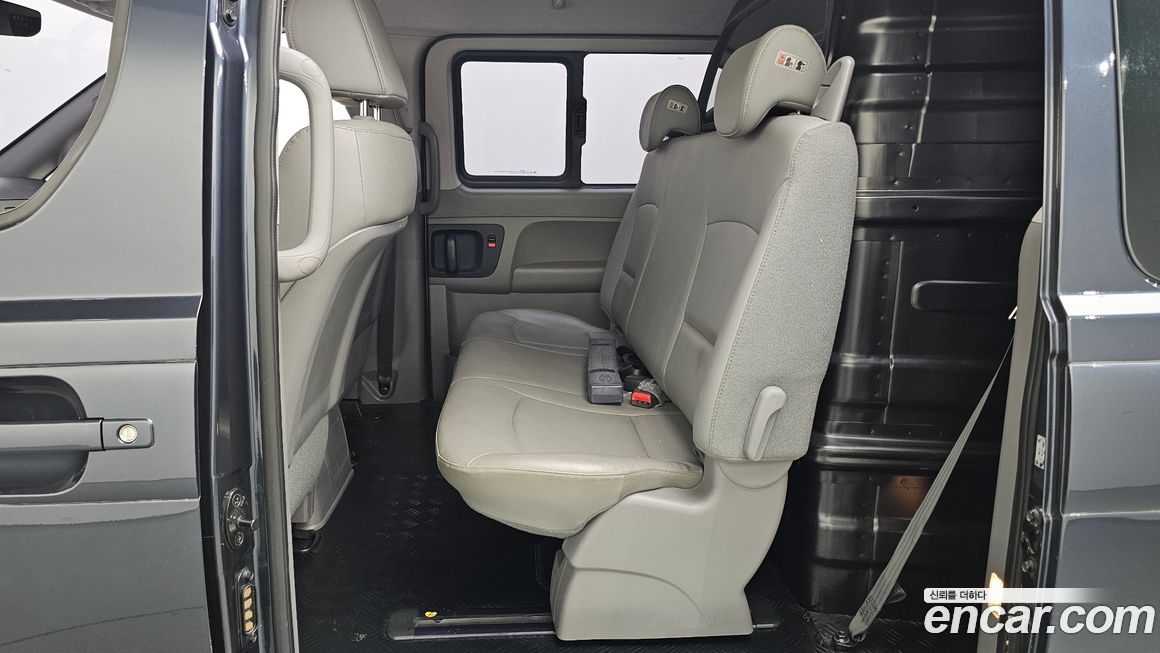 Hyundai Starex 2019