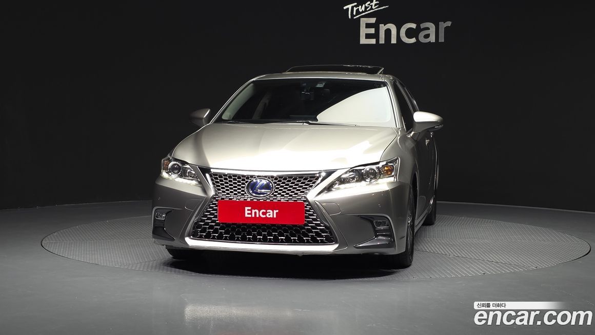 Lexus CT200h 2018