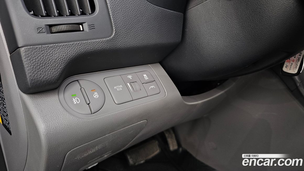 Hyundai Starex 2019