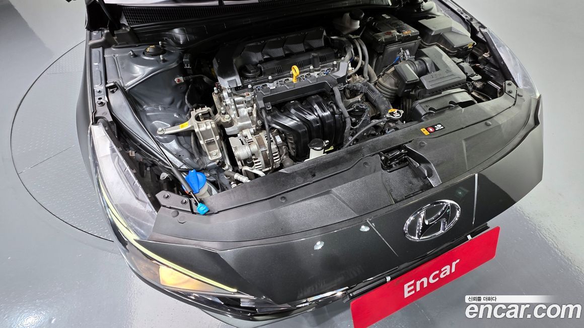 Hyundai AVANTE 2023