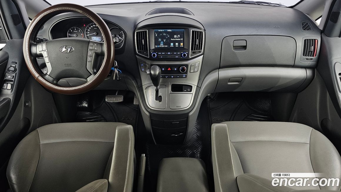 Hyundai Starex 2019