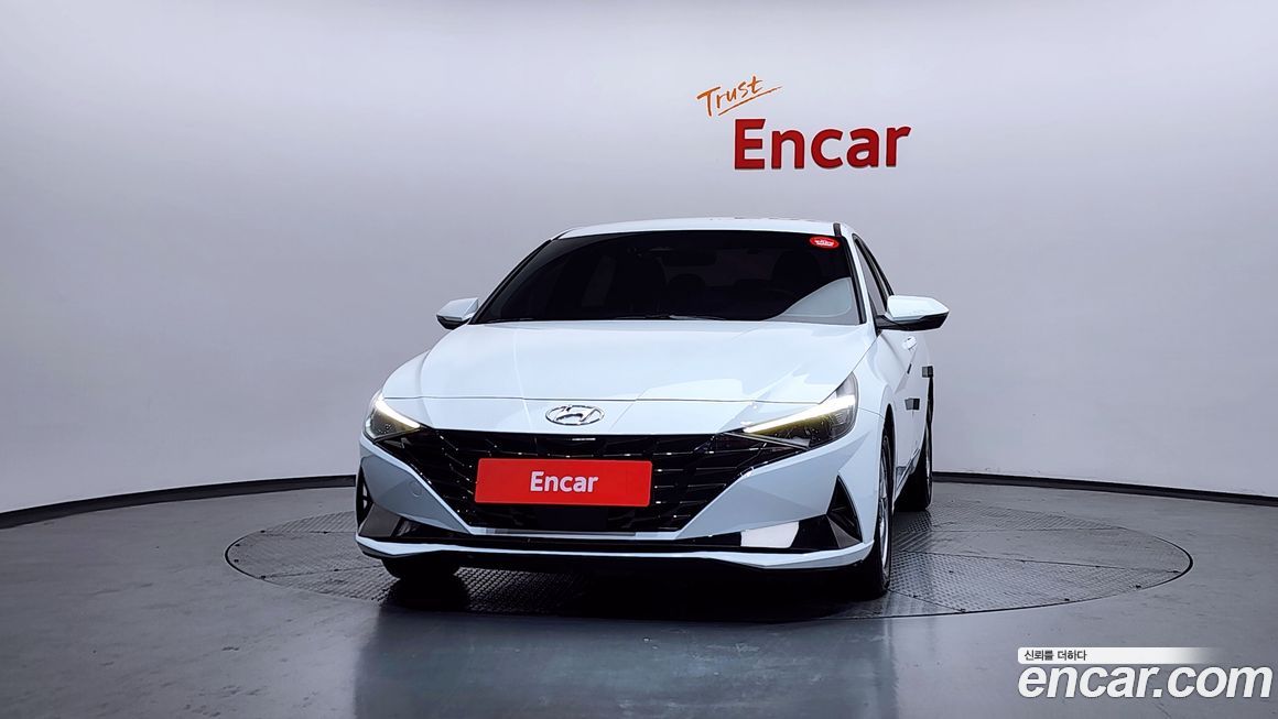 Hyundai AVANTE 2022