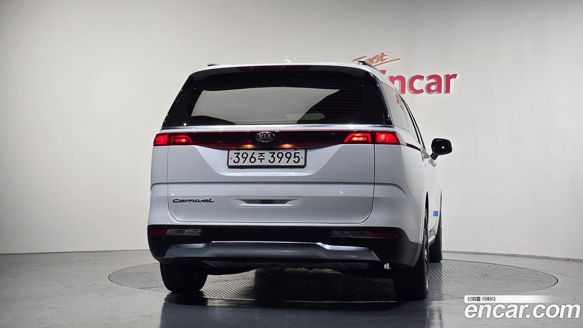 Kia Canival 2021