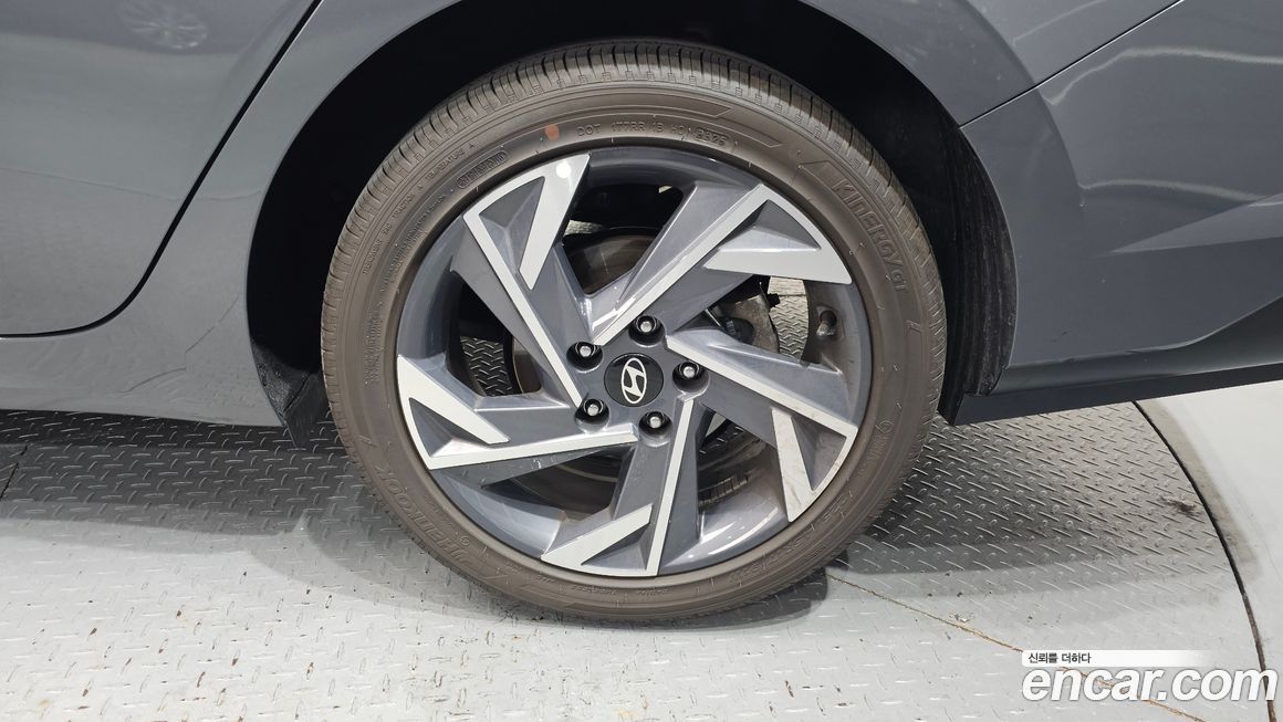 Hyundai AVANTE 2026