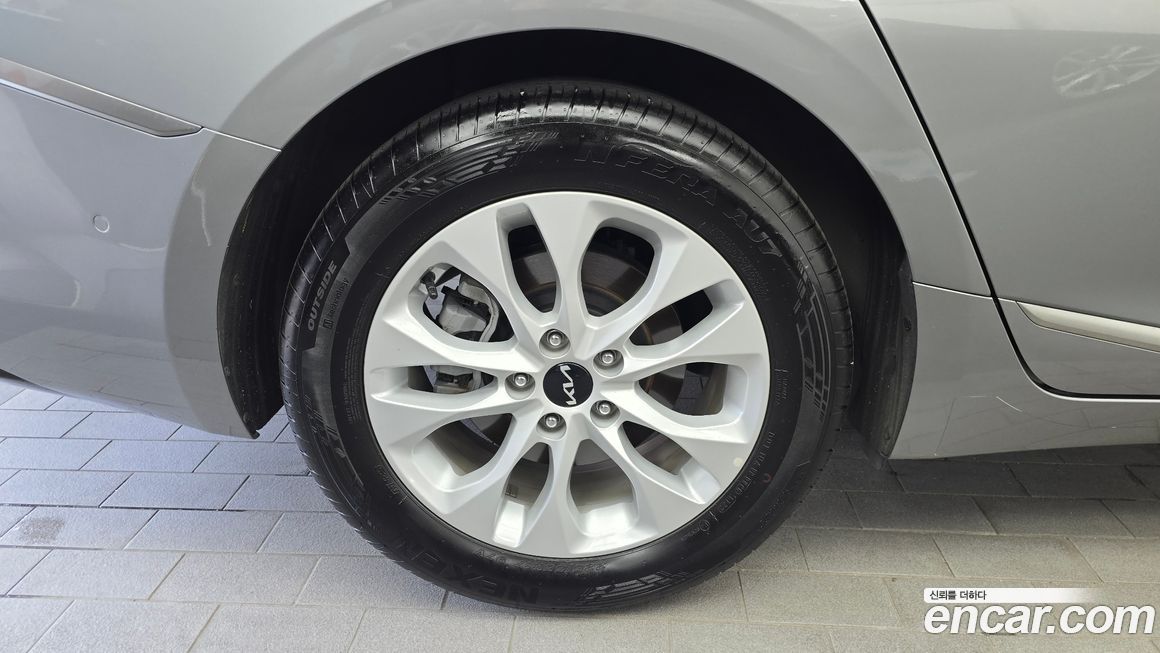 Kia K8 2022
