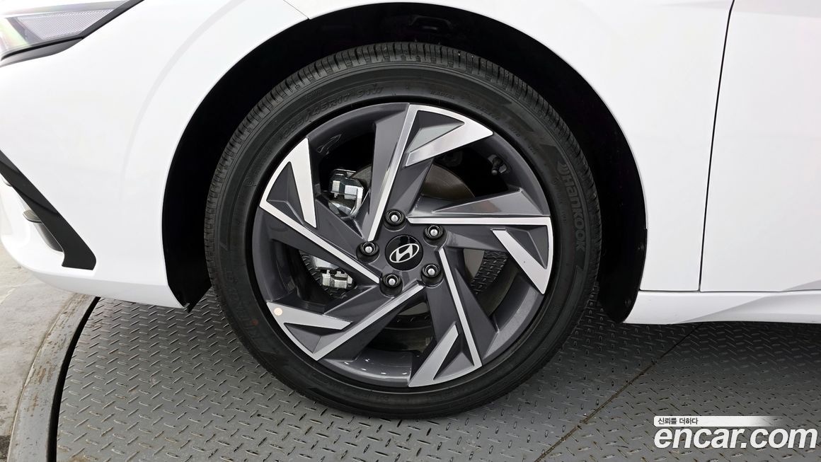 Hyundai AVANTE 2026