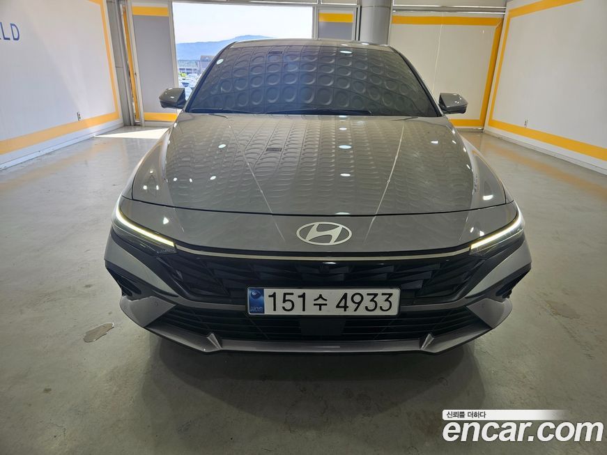 Hyundai AVANTE 2025