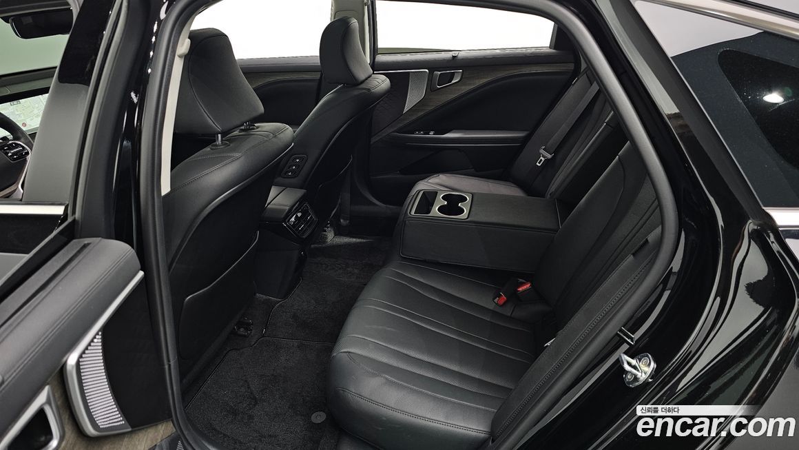 Kia K8 2023