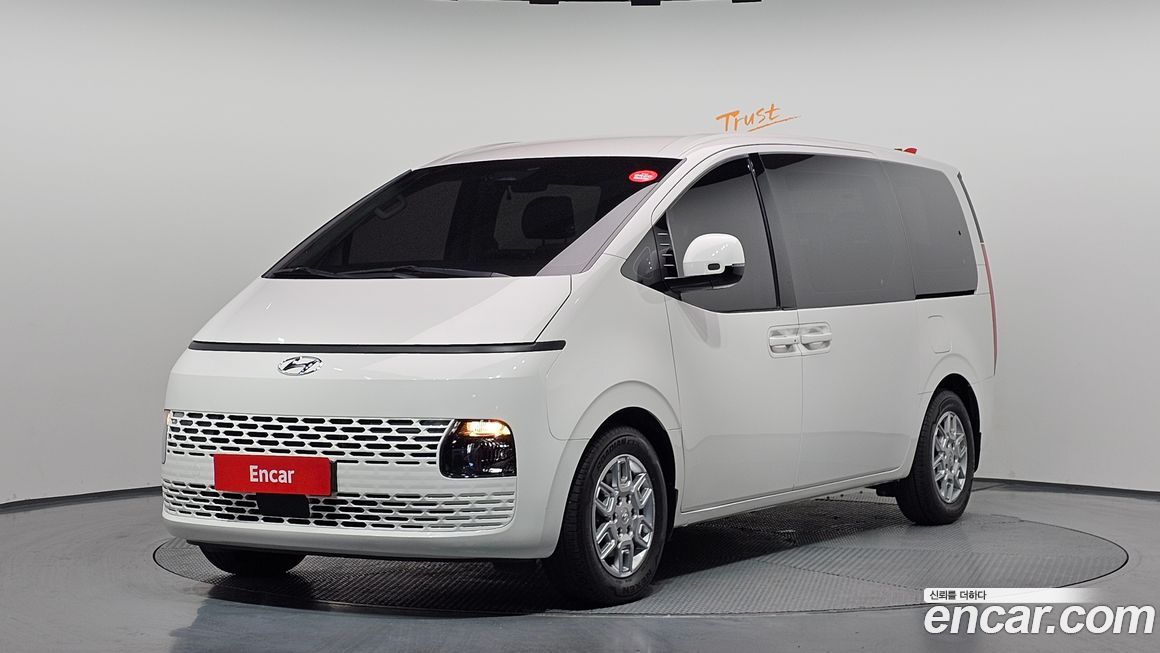 Hyundai Staria 2022