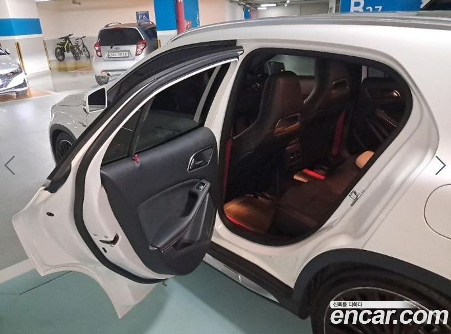 Mercedes-Benz GLA-Class 2019
