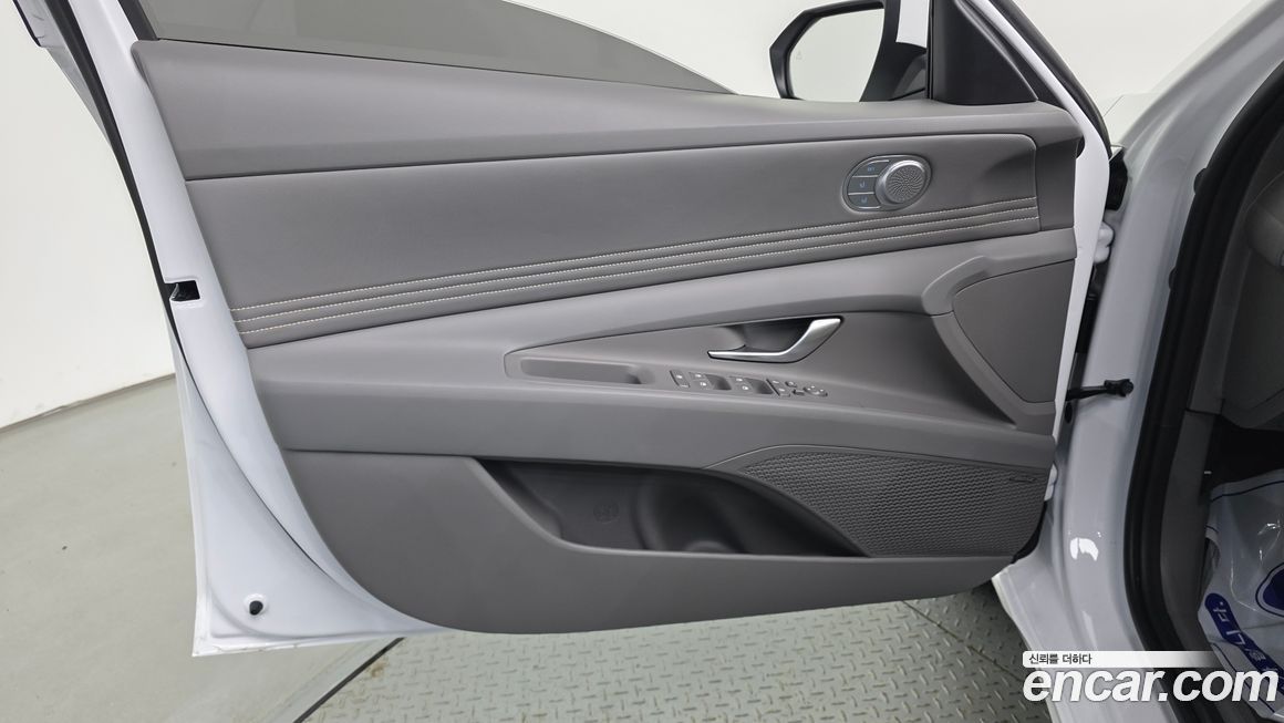 Hyundai AVANTE 2026