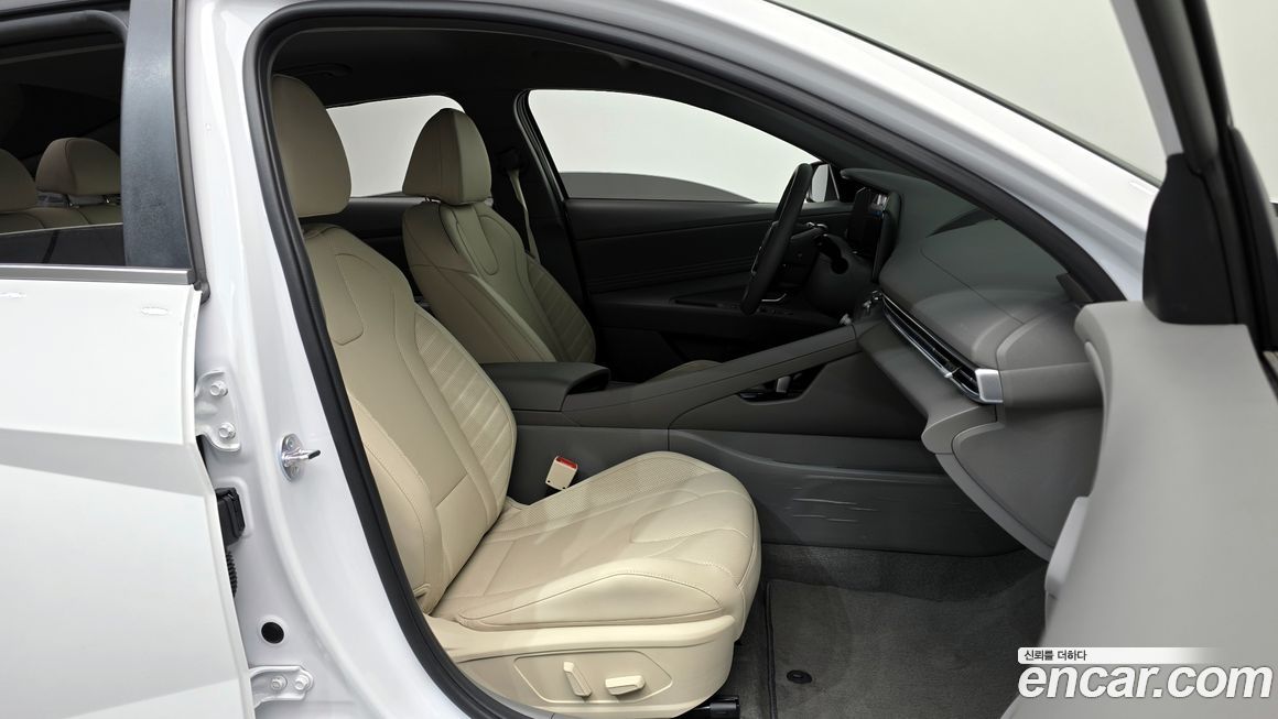 Hyundai AVANTE 2026