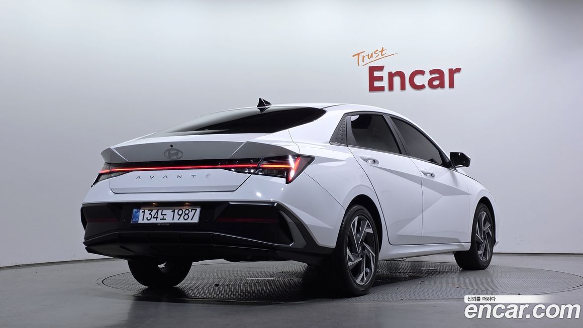 Hyundai AVANTE 2026