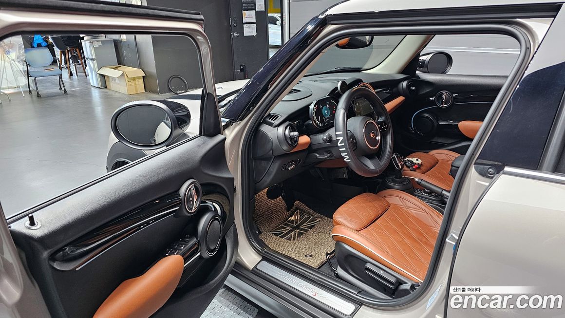Mini Cooper 2023