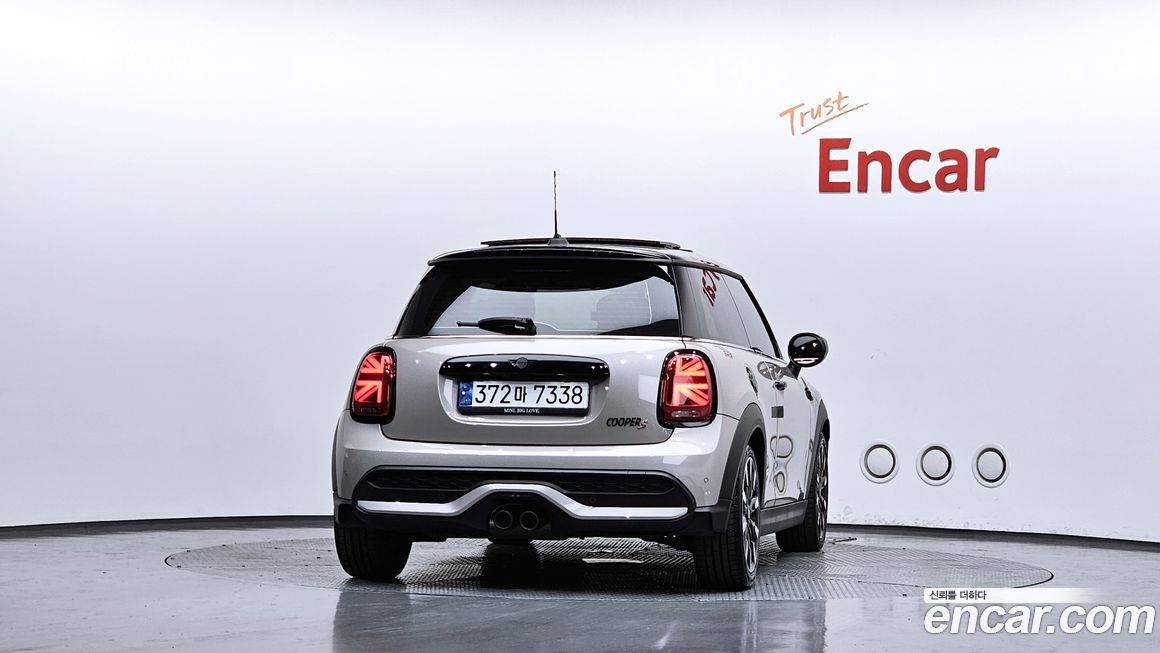 Mini Cooper 2023