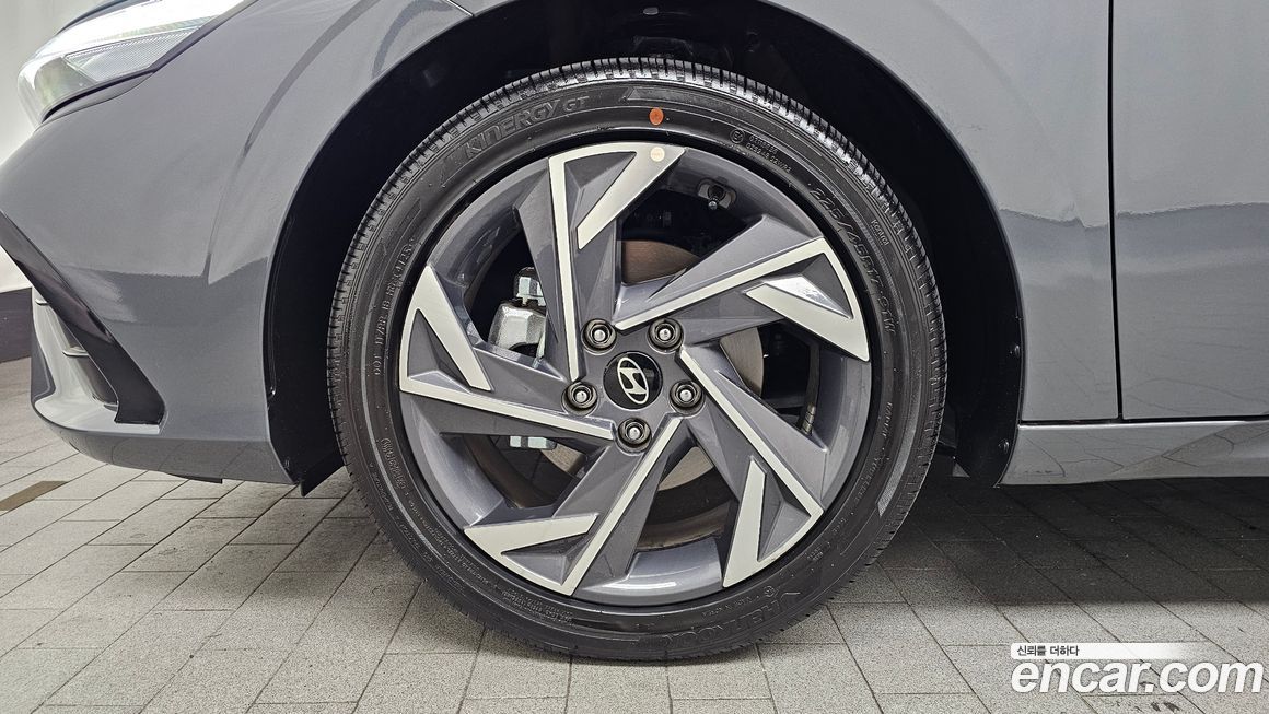 Hyundai AVANTE 2026