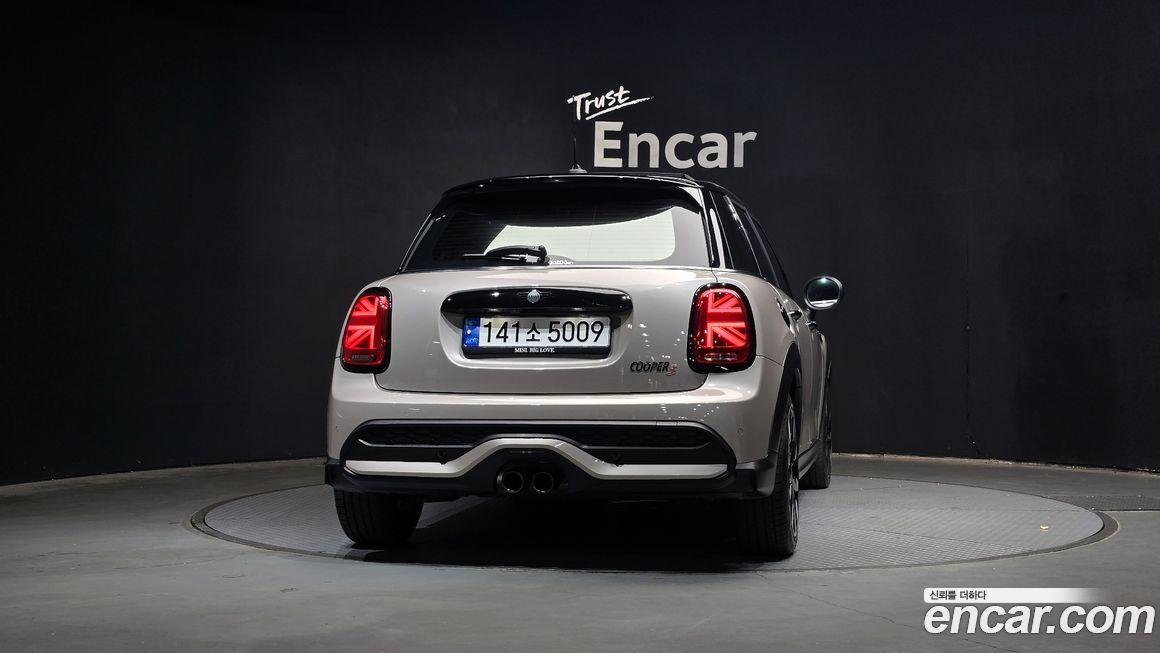 Mini Cooper 2023