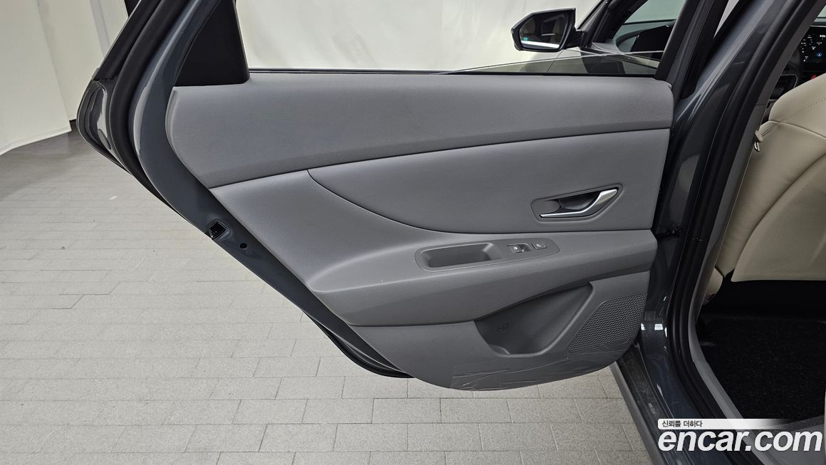 Hyundai AVANTE 2026