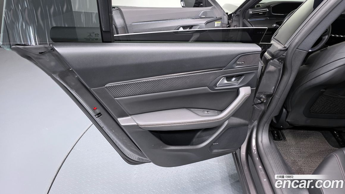 Peugeot 508 2021
