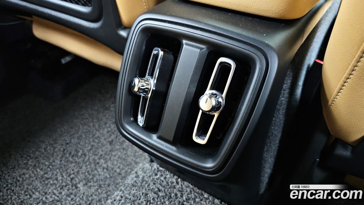 Volvo XC40 2020
