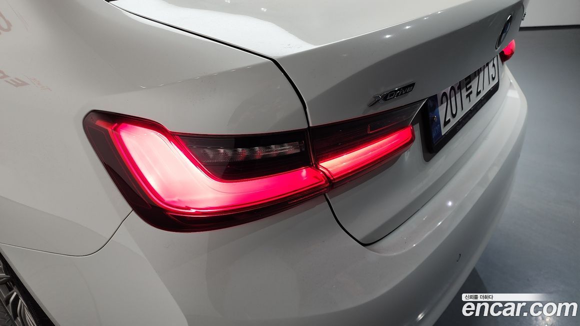 BMW 3-Series 2021