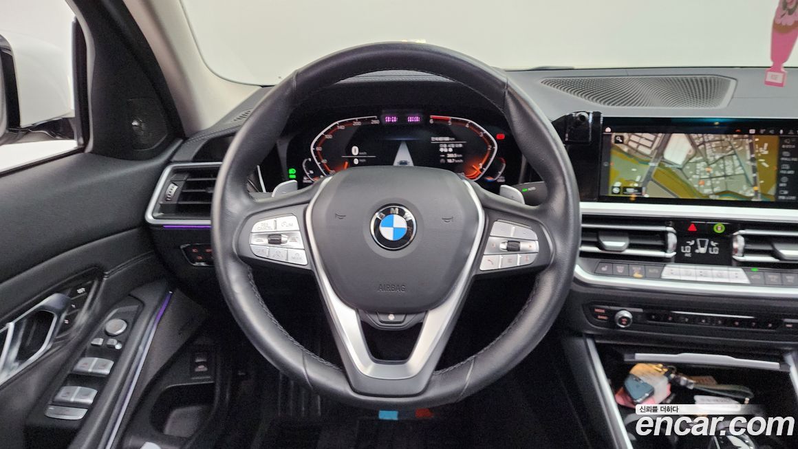 BMW 3-Series 2021