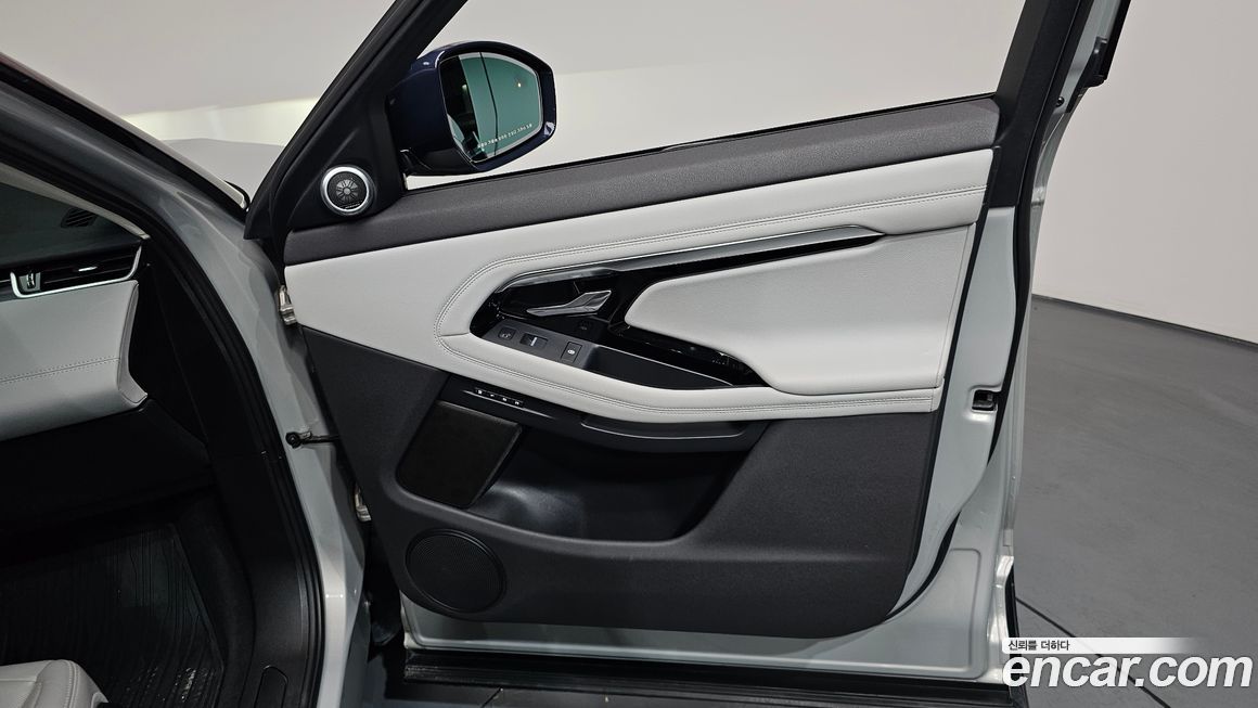 Land Rover Range Rover Evoque 2020