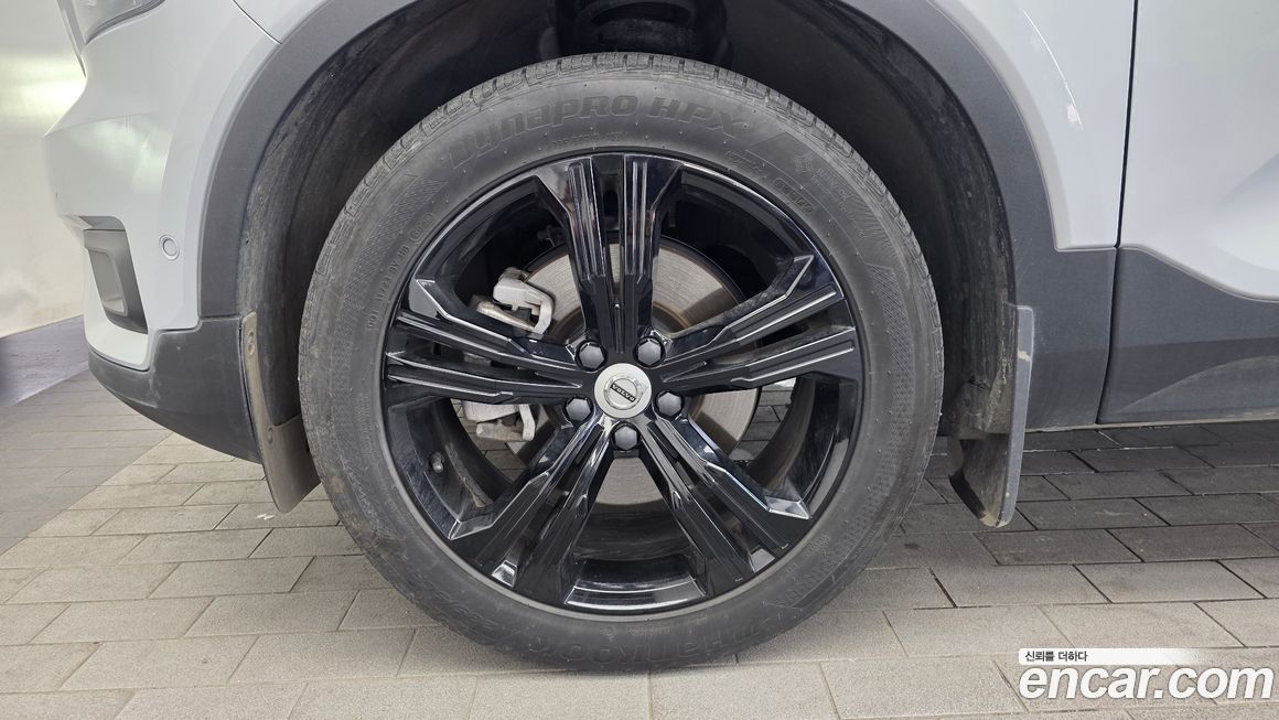 Volvo XC40 2022