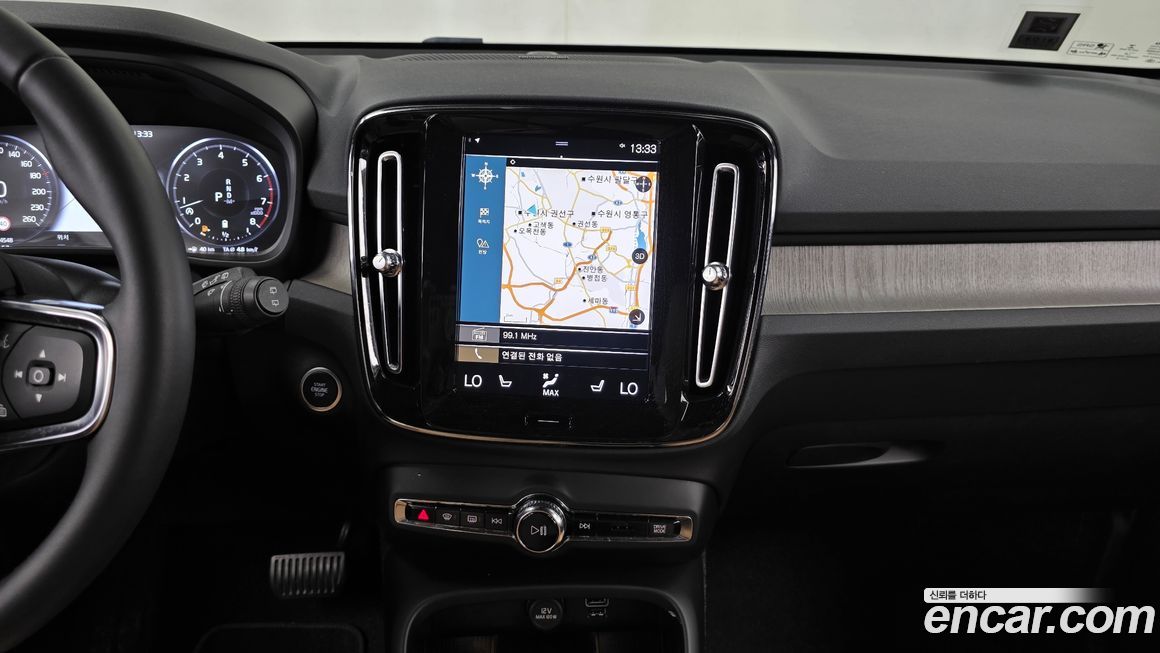Volvo XC40 2022