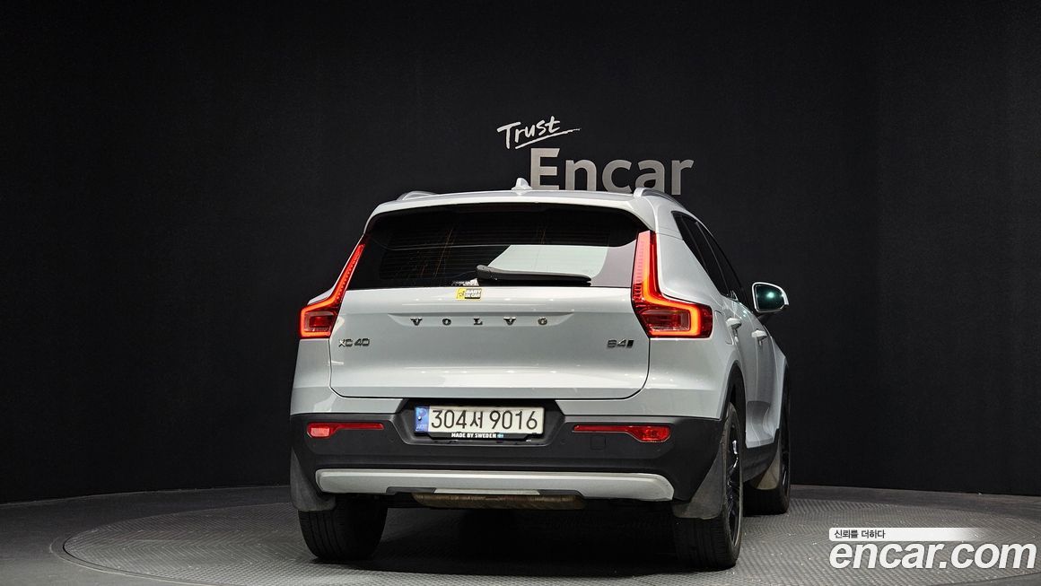 Volvo XC40 2022