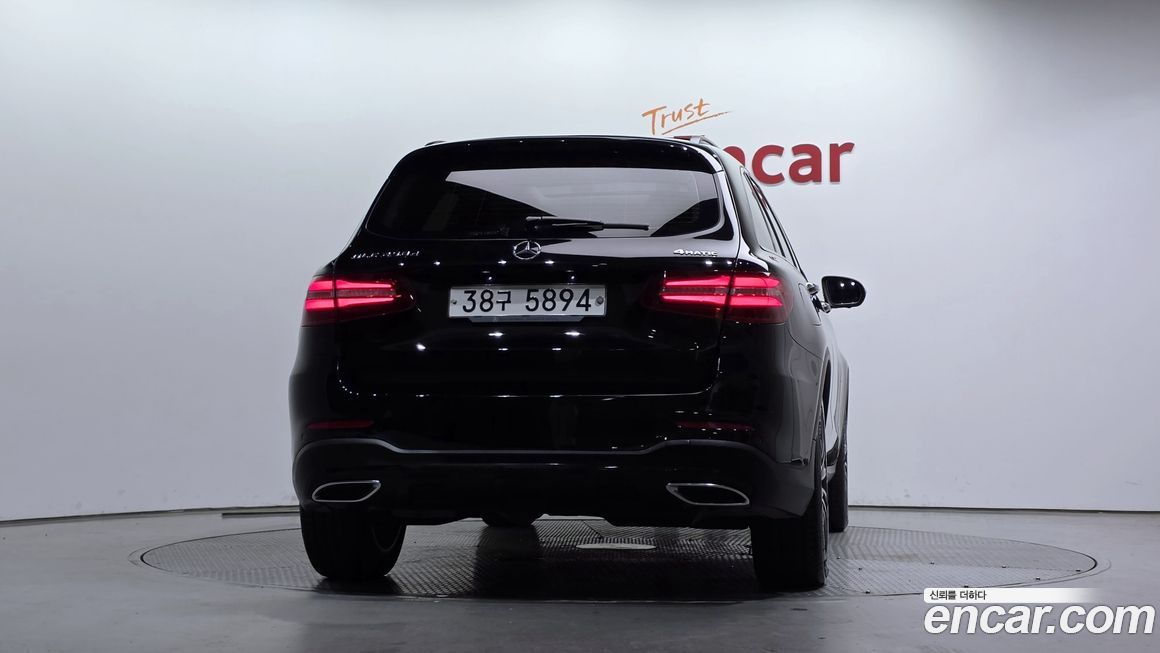 Mercedes-Benz GLC-Class 2018
