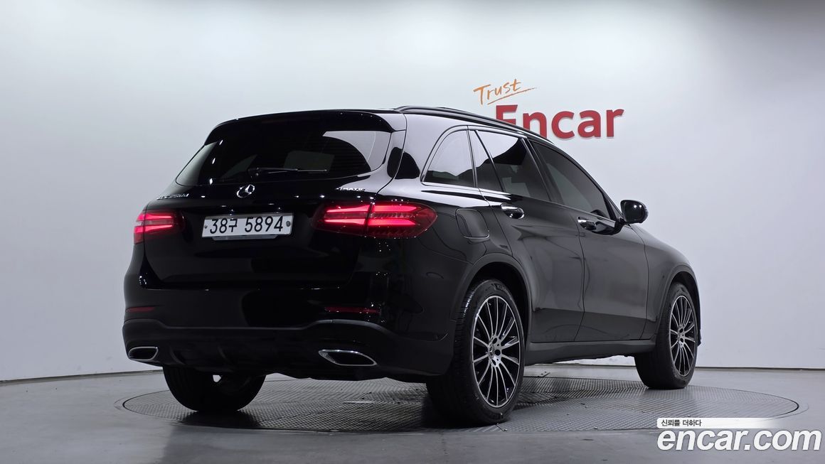 Mercedes-Benz GLC-Class 2018
