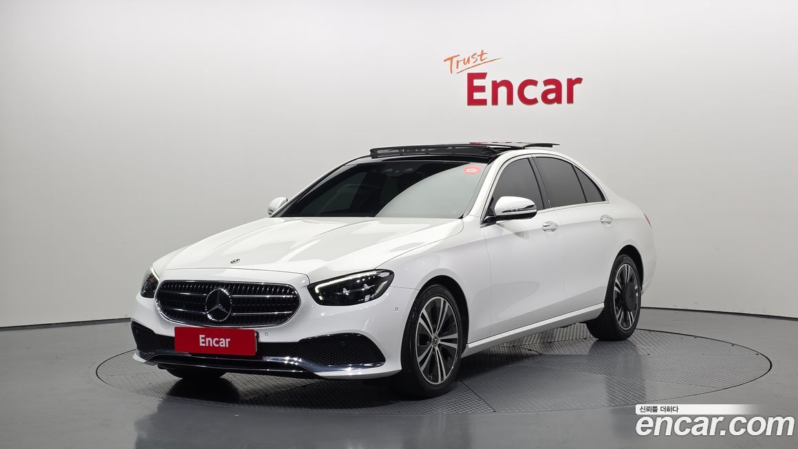 Mercedes-Benz E-Class 2021