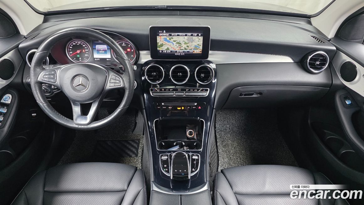 Mercedes-Benz GLC-Class 2018