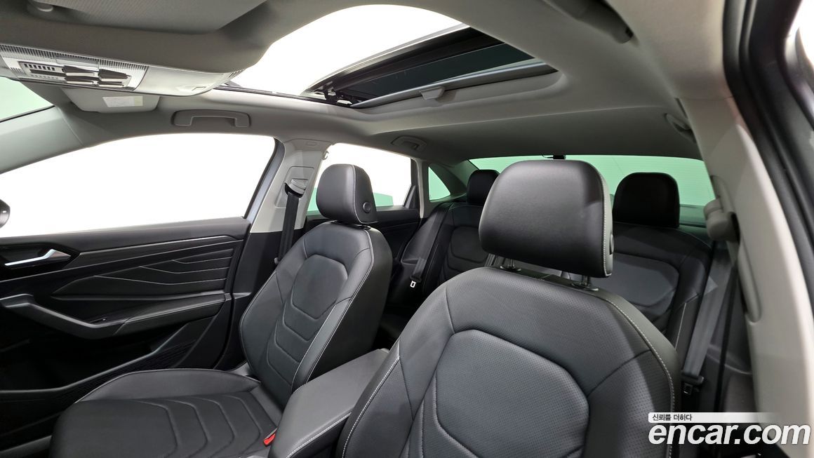 Volkswagen Jetta 2023