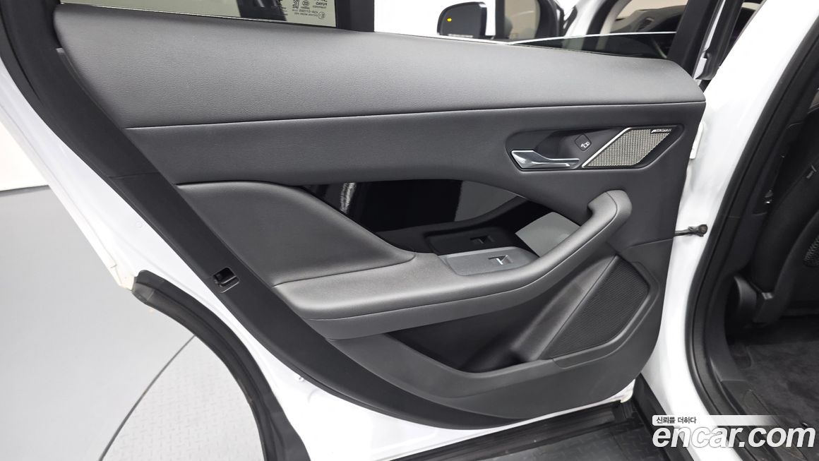 Jaguar I-PACE 2020
