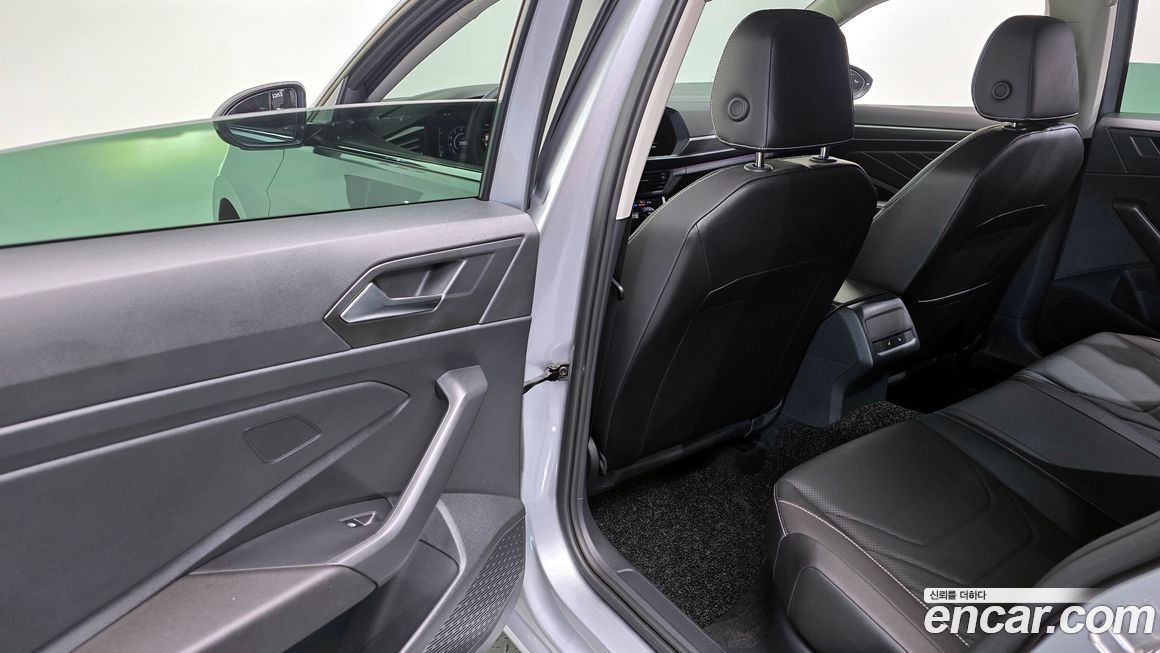 Volkswagen Jetta 2023