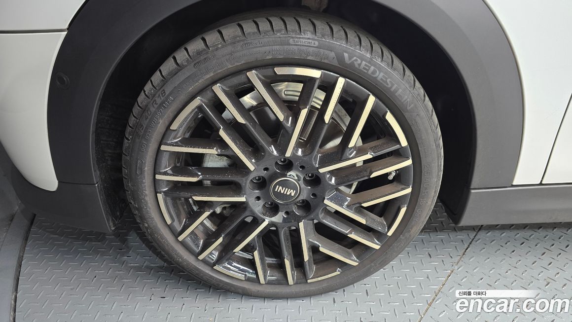 Mini Cooper 2025