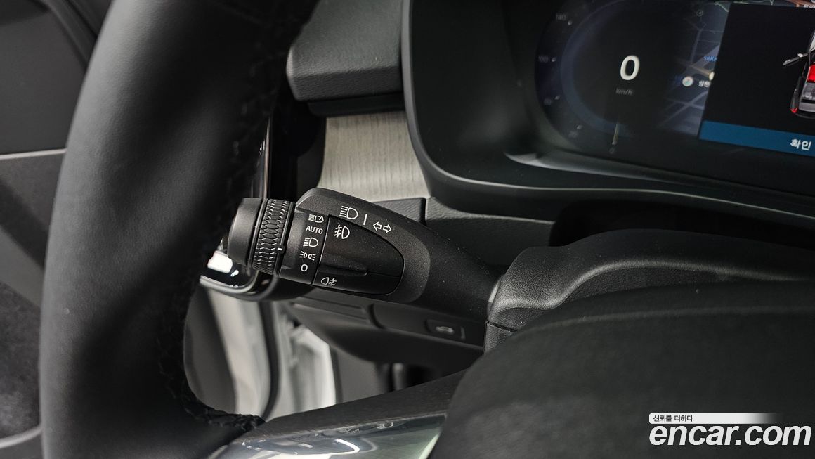 Volvo XC40 2023