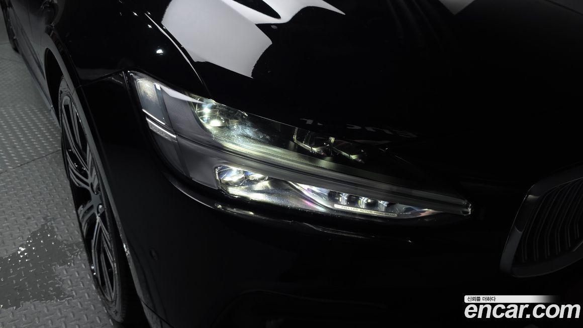 Volvo S90 2022