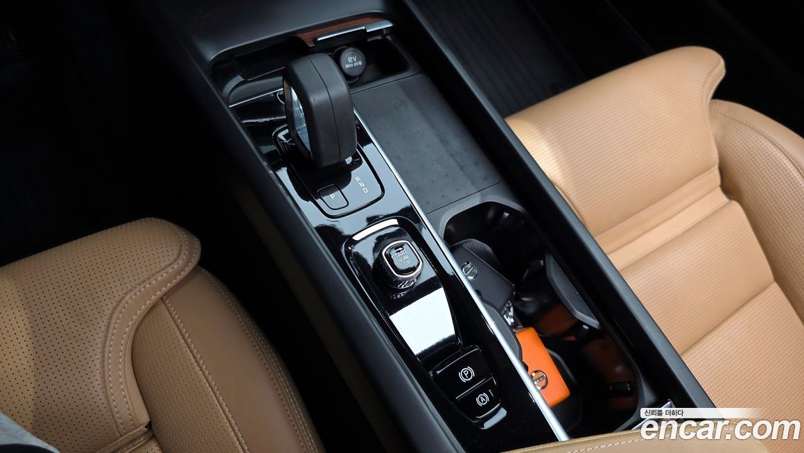 Volvo V60 2022